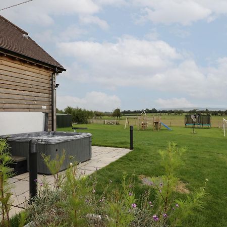 Hallgarth Farm Holiday Lodge Pershore Kültér fotó