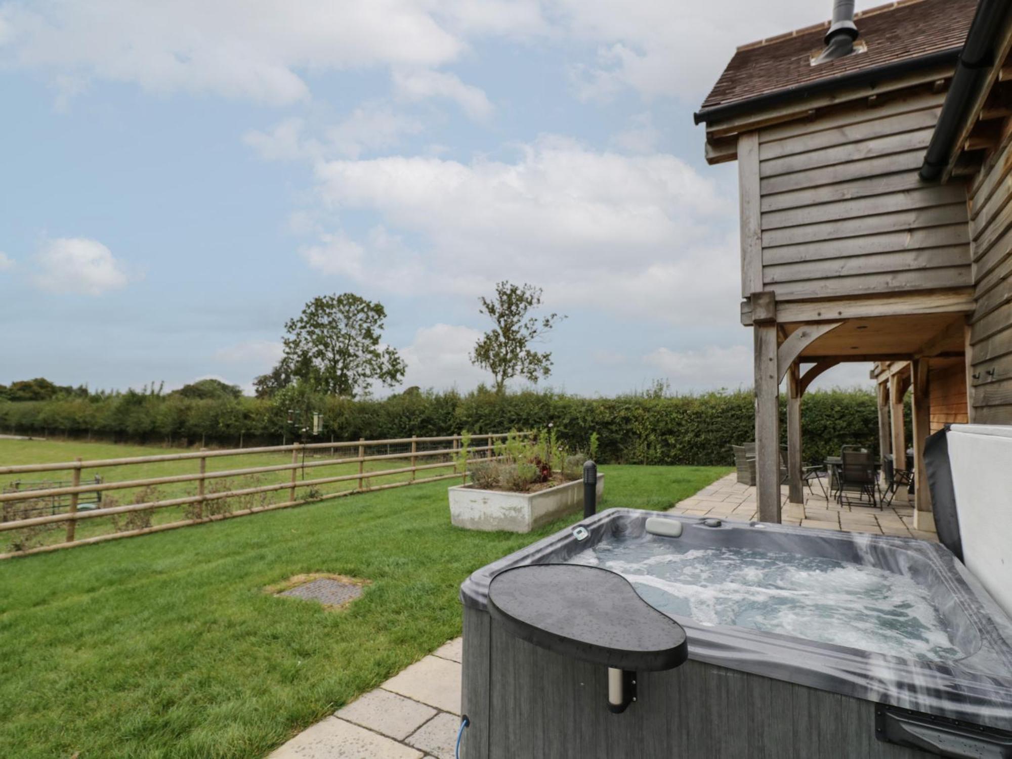 Hallgarth Farm Holiday Lodge Pershore Kültér fotó